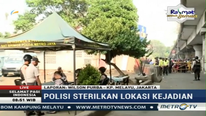 Lokasi Ledakan di Kampung Melayu Disterilkan