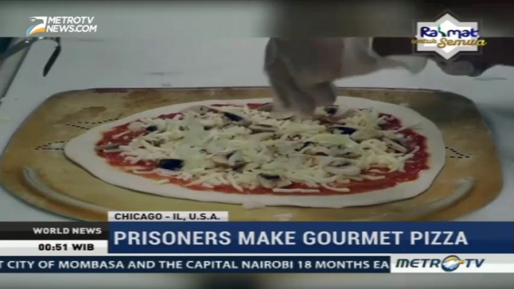 Prisoners Make Gourmet Pizza