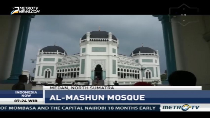 A Visit to the Great Mosque of Medan