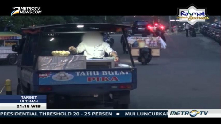 Perampokan Pedagang Tahu Bulat (2)
