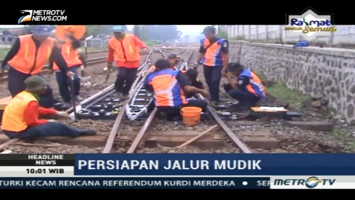 Jelang Mudik Lebaran, PT KAI Daop II Bandung Kebut Perbaikan Rel Kereta