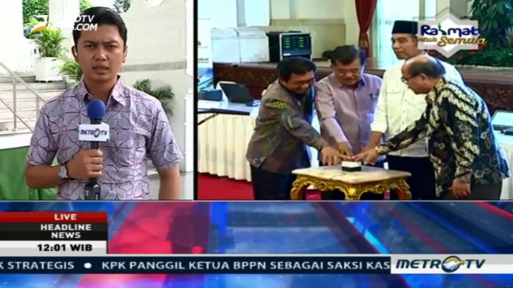 Jokowi dan JK Tunaikan Zakat