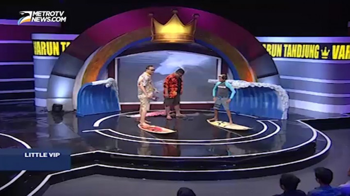 Belajar Teknik Berselancar dari Surfer Cilik