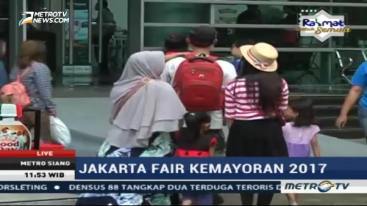 Berburu Kebutuhan Lebaran di Jakarta Fair Kemayoran