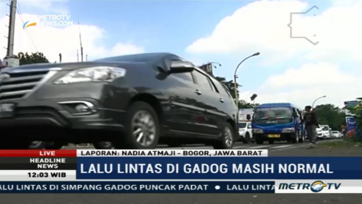 Arus Lalu Lintas di Simpang Gadog Padat