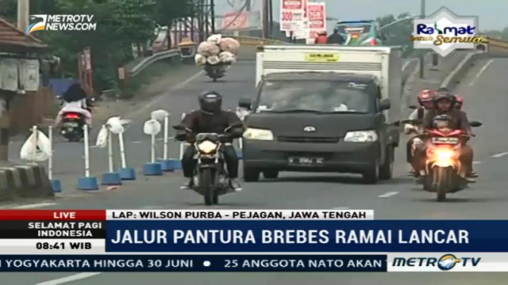 Jalur Pantura Brebes Ramai Lancar