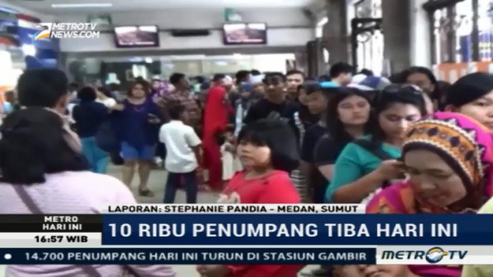 Arus Balik di Stasiun Medan Mulai Ramai