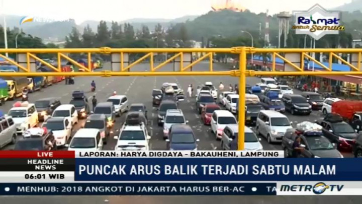 Penumpukan Kendaraan Terjadi di Pelabuhan Bakauheni