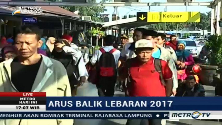 19 Ribu Pemudik Berangkat dari Stasiun Pasar Senen