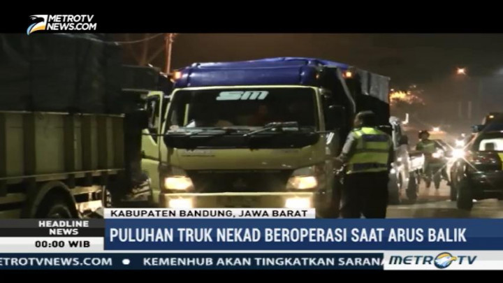Nekat Beroperasi Saat Arus Balik, Puluhan Truk Kena Tilang