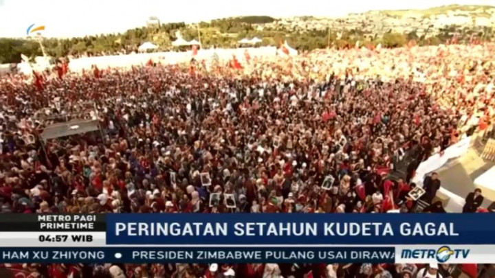 Warga Turki Gelar Peringatan Insiden Kudeta Gagal