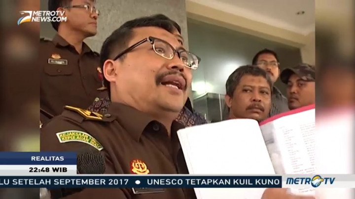 Terjerat SMS ke Jaksa (2)