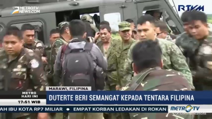 Untuk Pertama Kalinya, Duterte Sambangi Kota Marawi