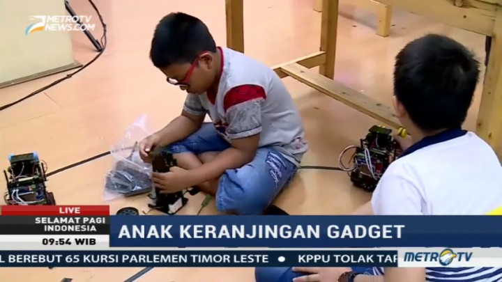 Anak Keranjingan Gadget (3)