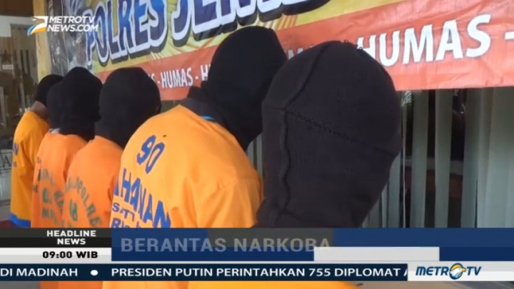 Polisi Bekuk Enam Pengedar Narkoba di Jember