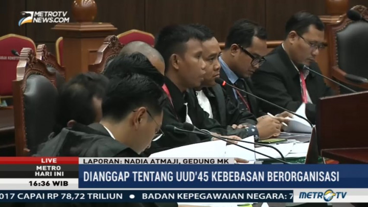 MK Gelar Sidang Pengujian Perppu Ormas atas Tiga Pemohon