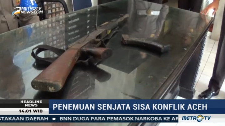 Petani Serahkan Senjata Sisa Konflik Aceh ke Polisi