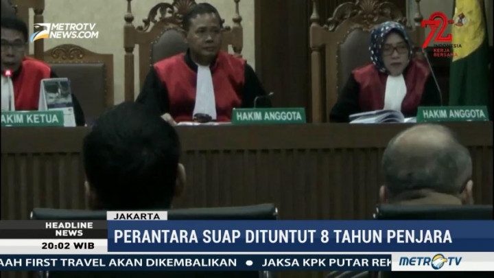 Perantara Suap Patrialis Akbar Dituntut 8 Tahun Penjara