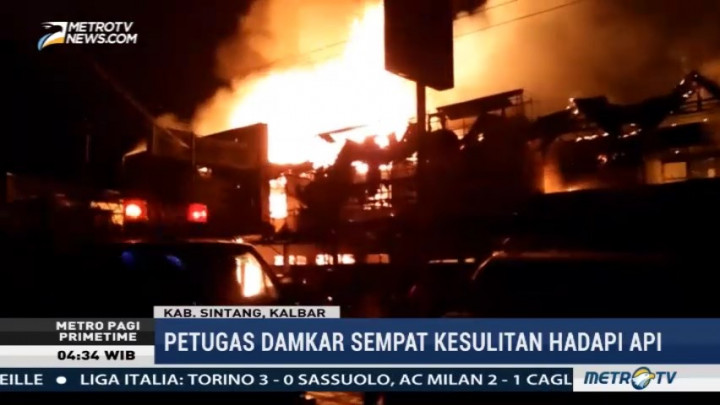 12 Ruko di Sintang Hangus Terbakar