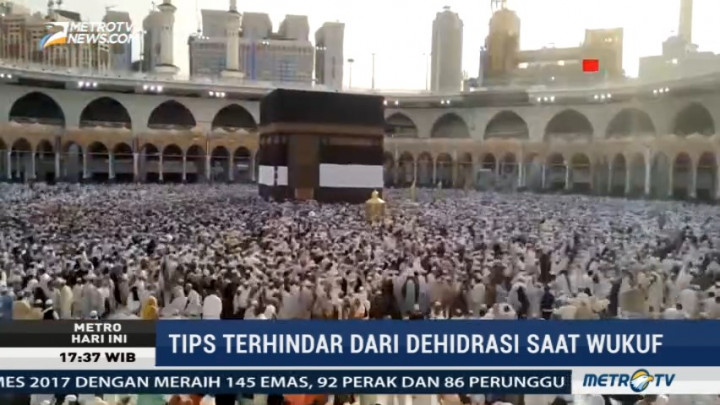 Tips Terhindar dari Dehidrasi saat Wukuf