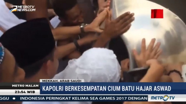 Kapolri Berkesempatan Cium Hajar Aswad