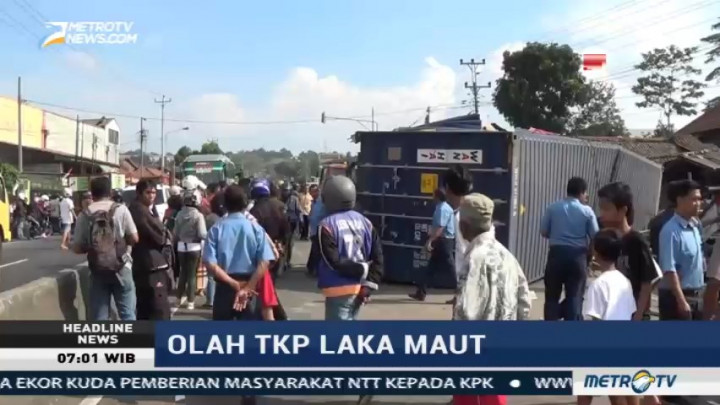 Polres Semarang Olah TKP Kecelakaan Maut di Bawen