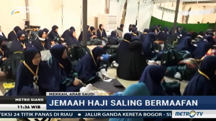 Jemaah Haji Isi Mabit di Muzdalifah dengan Perbanyak Doa