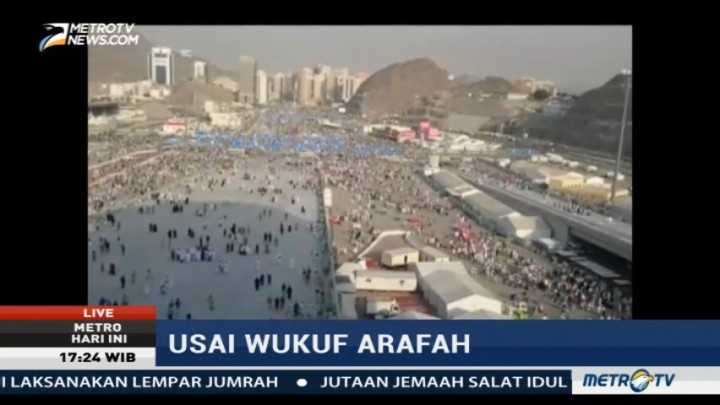 Cuaca Panas, Banyak Jemaah yang Lempar Jumrah Kelelahan