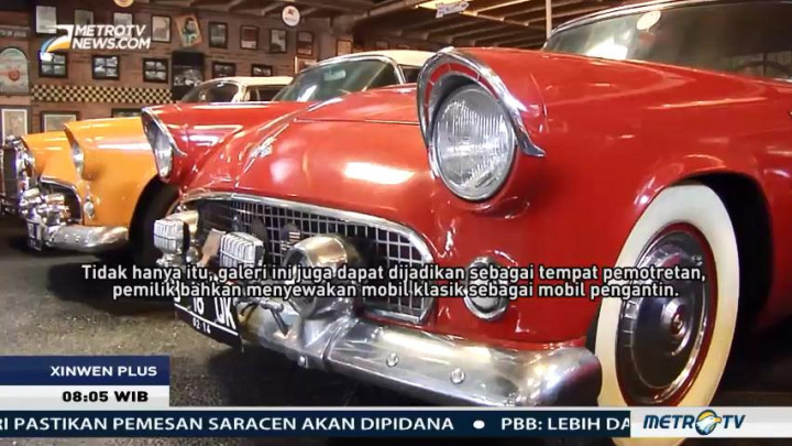 Melihat Koleksi Sang Kolektor Mobil Antik