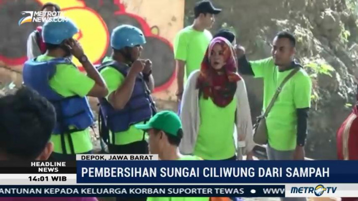 KLHK dan Warga Gelar Aksi Bersih-bersih Sungai Ciliwung