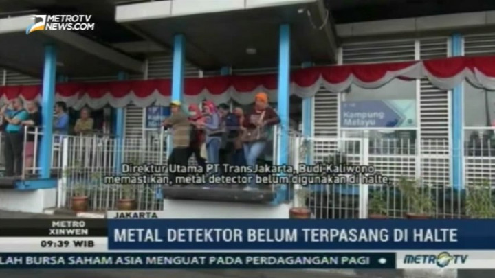 Wacana Pemasangan Metal Detector di Halte TransJakarta