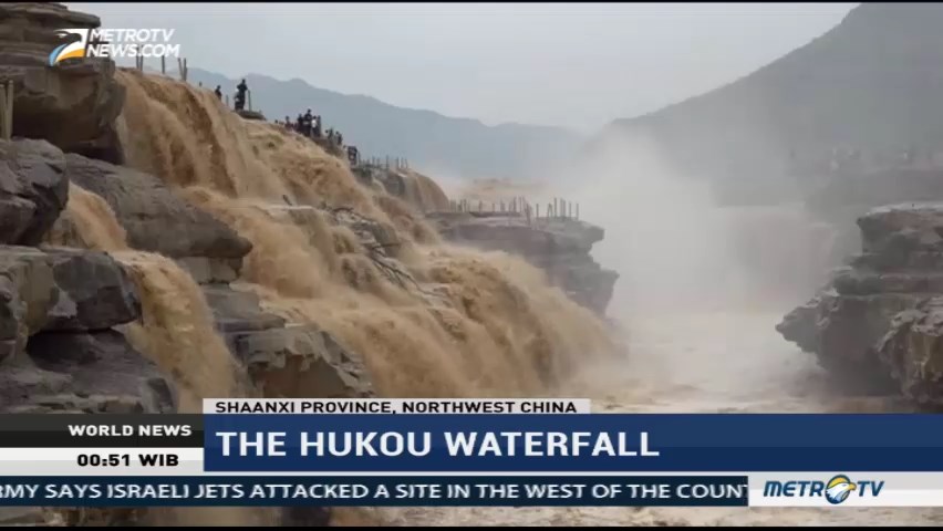 The Magnificent View of Hukou Waterfall