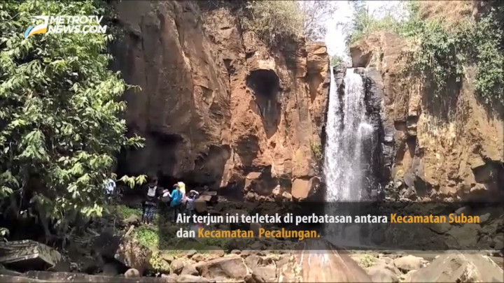 Menikmati Keindahan Curug Gombong Batang