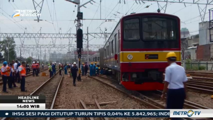 KRL Commuter Line Bekasi-Kota Anjlok