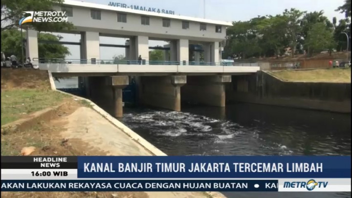 Kanal Banjir Timur Jakarta Tercemar Limbah