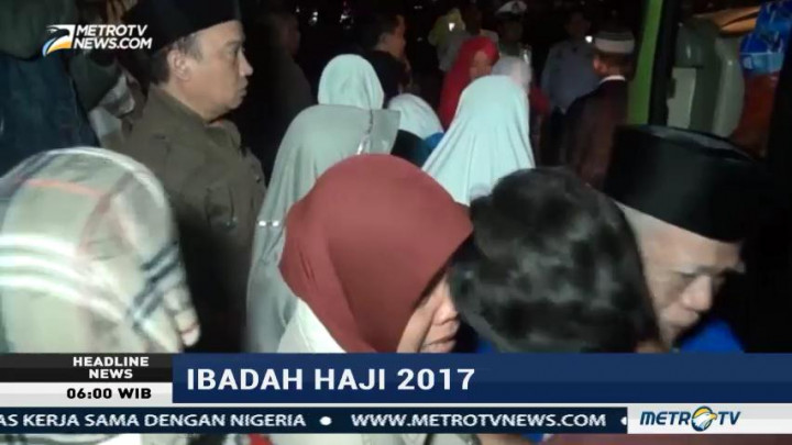 Jemaah Haji Kloter 58 Asal Pangandaran Tiba di Tanah Air