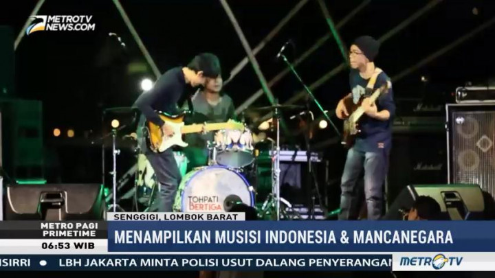 Menikmati Musik Jazz di Tepi Pantai Senggigi