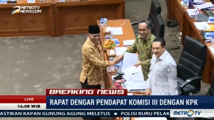 KPK Serahkan Daftar Sitaan ke Komisi III