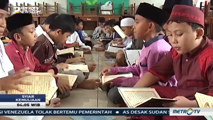 Syiar Kemuliaan: Belajar Agama (1)