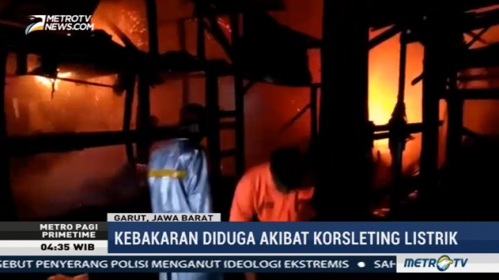 Belasan Kios di Garut Ludes Terbakar