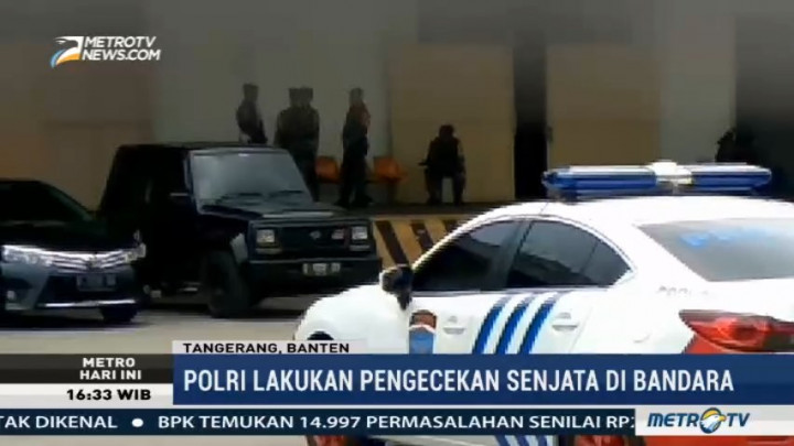 Tim Polri Cek Senjata di Bandara Soetta