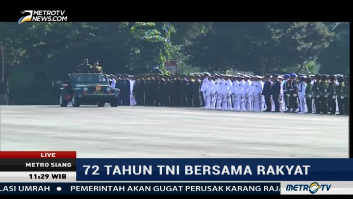 HUT TNI ke-72 di Surabaya Dimeriahkan Atraksi Bela Diri