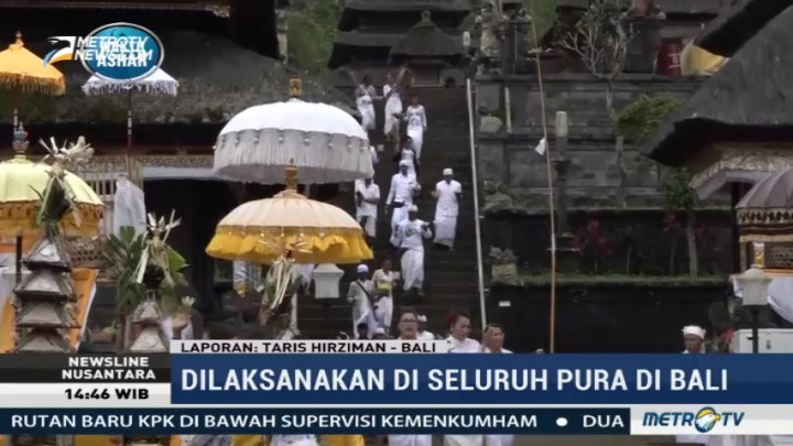 Warga Bali Memohon Keselamatan Melalui Upacara Odalan