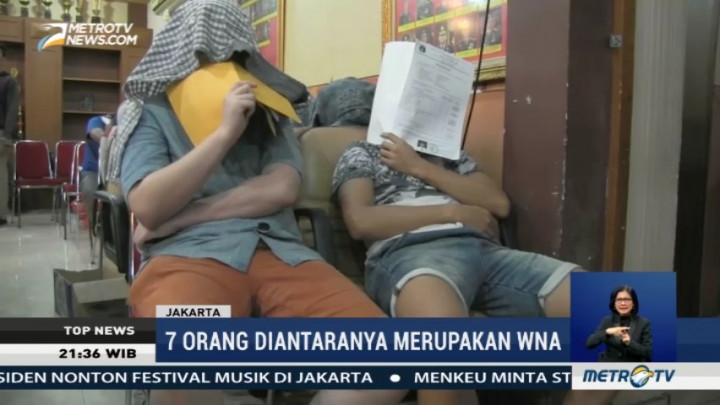 Polisi Ciduk 51 Pria Diduga Pelaku Pesta Gay