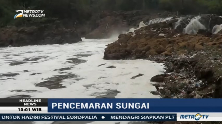 Curug Jompong di Bandung Tercemar Limbah