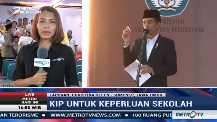 Bagikan KIP di Sumenep, Presiden: KIP untuk Keperluan Sekolah