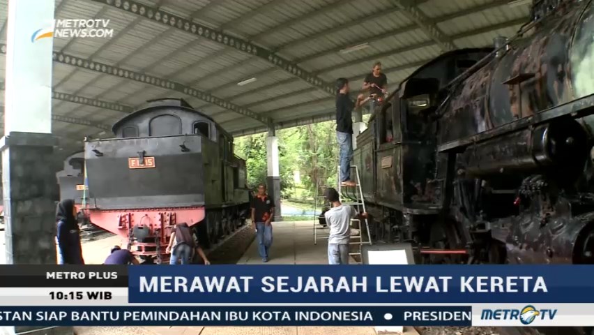 Merawat Sejarah Lewat Kereta