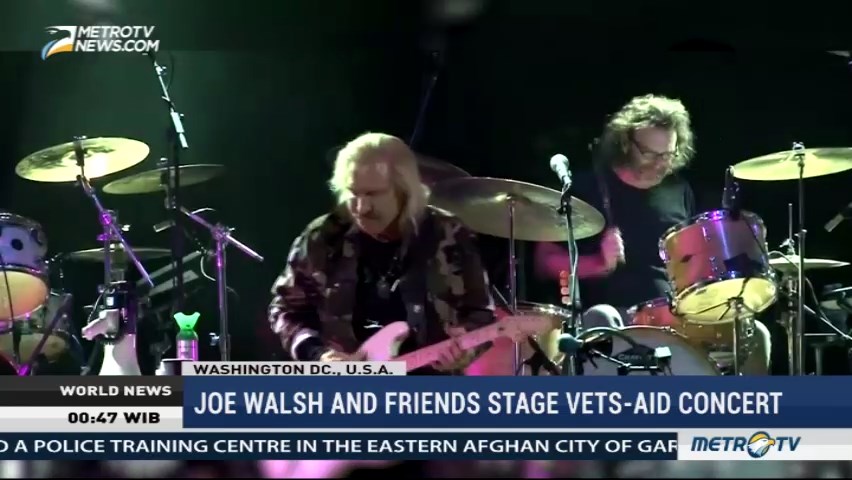Joe Walsh and Friends Stage Vets-Aid Concert