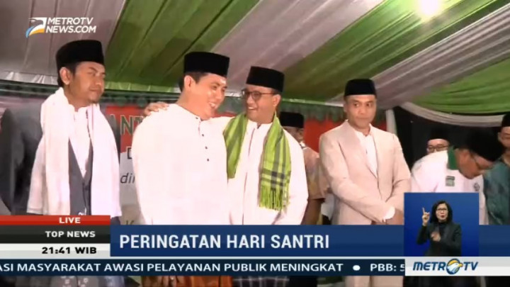 Anies Hadiri Peringatan Hari Santri Nasional di Masjid Raya Hasyim Asy'ari
