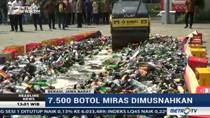 7.500 Botol Miras Dimusnahkan di Bekasi